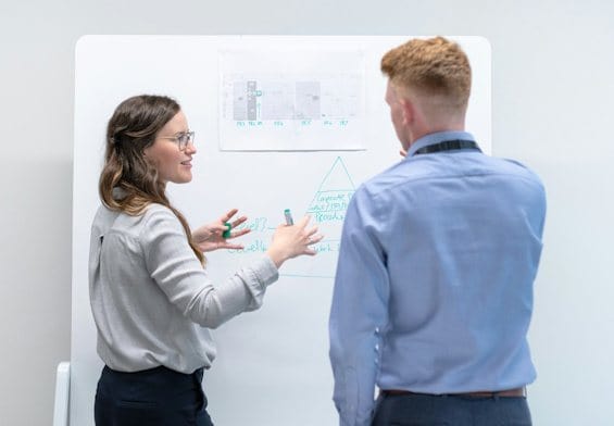 Une formatrice indépendante qui bénéficie d'un portage Qualiopi